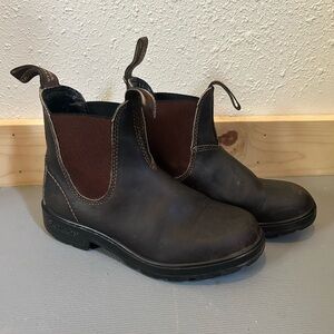 Blundstones